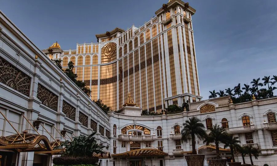 Luxuries Hong Kong With Macau