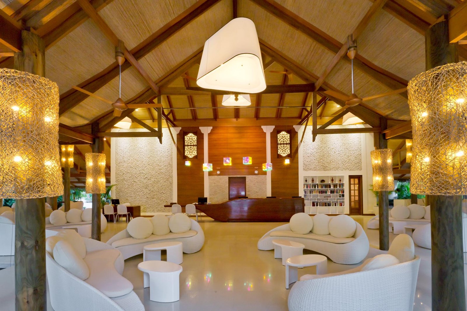 Sheraton Full Moon Resort & Spa Maldives